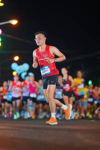 BIB: 40095
                            <button type="button" onclick="openModal(23232086)" class="btn btn-primary btn-sm float-right btn-popup" data-toggle="modal" data-target=".modal-high-quality">
                        <i class="fas fa-shopping-cart"></i> Add to Cart
                    </button>
                                            <button type="button" onclick="isThisMe(23232086, true)" class="btn btn-success btn-sm float-right btn-popup btn-isme hidden" data-toggle="tooltip" data-placement="bottom" title="นี่คือรูปของคุณใช่ไหม คลิกที่นี่เพื่อเอาเข้าอัลบั้ม">
                        <i class="fas fa-plus"></i> Add to album
                    </button>
                    <button type="button" onclick="isThisMe(23232086, false)" class="btn btn-warning btn-sm float-right btn-popup btn-isnotme hidden">
                        <i class="fas fa-ban"></i> Remove from album
                    </button>